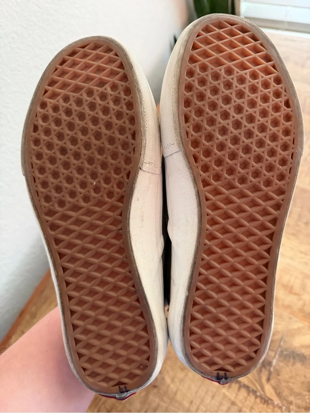 Vans Slip-On UltraCush Olive Green Suede Canvas Sneakers Men’s 8 Women’s 9.5